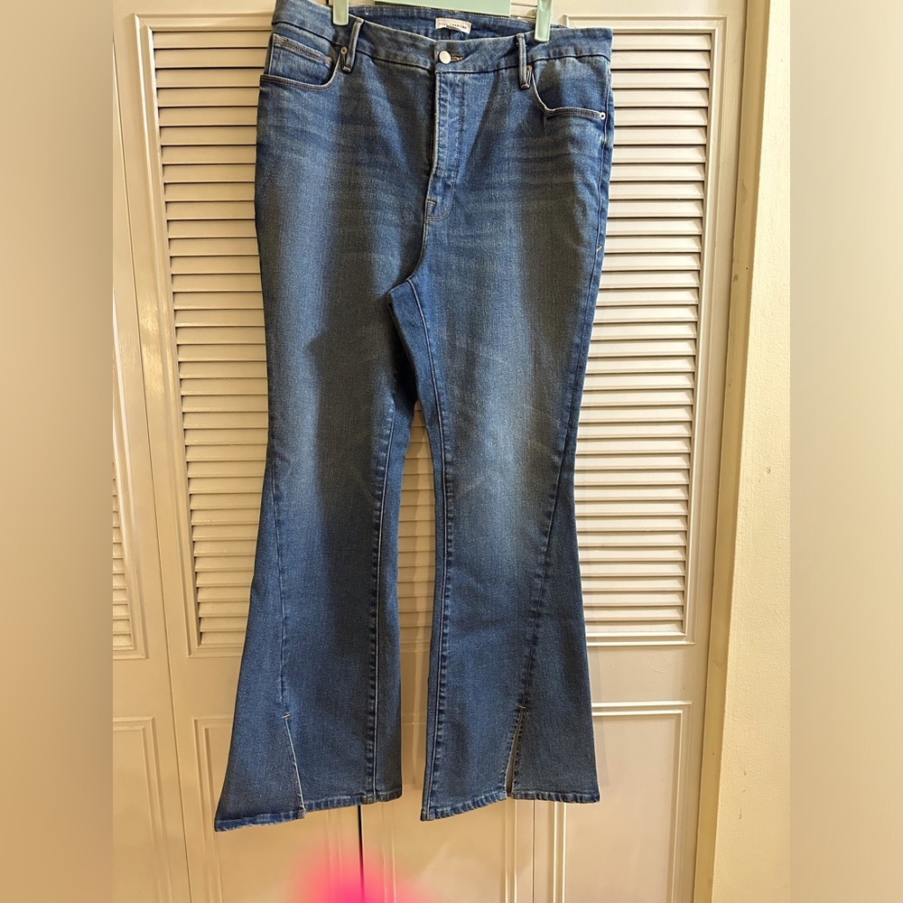 Good American Flare Leg Jeans